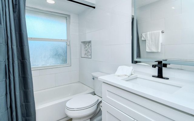 307 SOUTHLAND ROAD, Venice, FL 34293