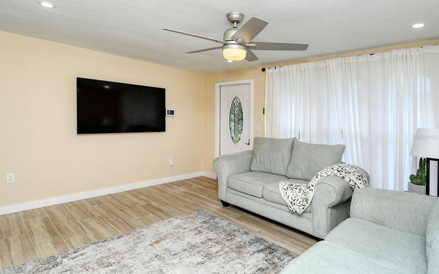 307 SOUTHLAND ROAD, Venice, FL 34293