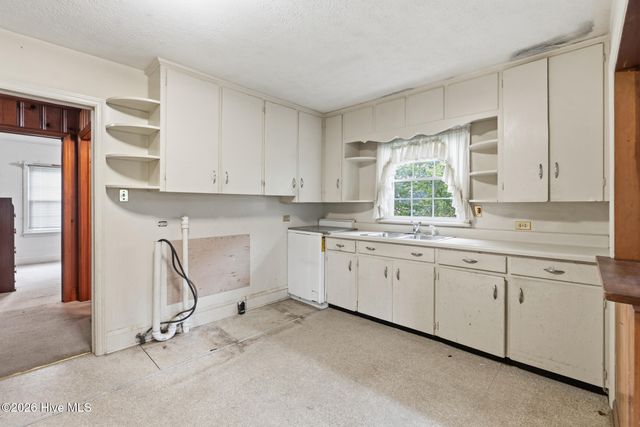 1115 Richmond Road, Rockingham, NC 28379