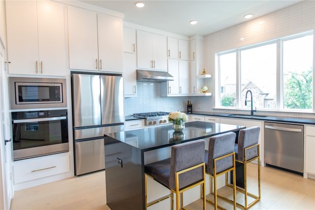 7228 Collin Mckinney Parkway, Mckinney, TX 75070