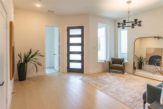 7228 Collin Mckinney Parkway, Mckinney, TX 75070