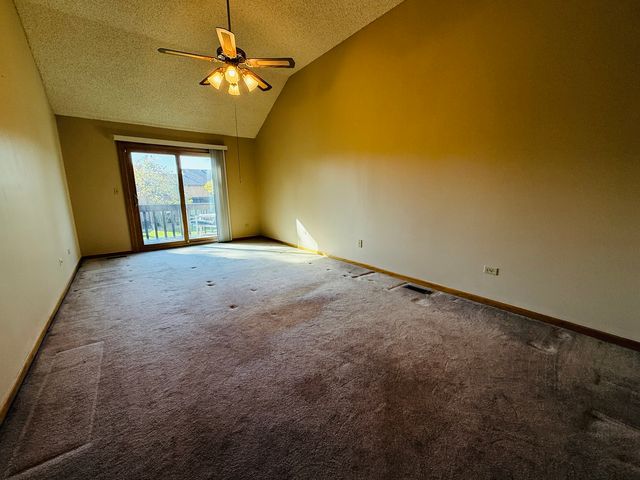 1209 Lakewood Drive D, Morris, IL 60450