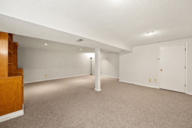 757 Sandpiper Court, Lexington, KY 40505