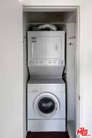 2300 Grand Canal, Venice, CA 90291