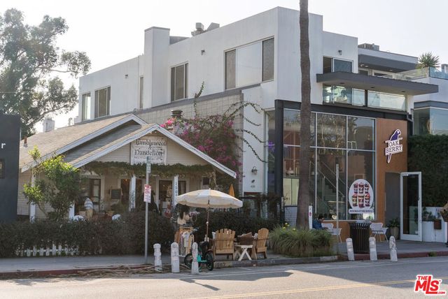 2300 Grand Canal, Venice, CA 90291