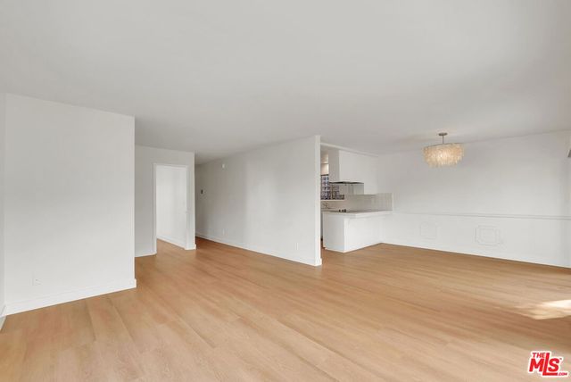 2300 Grand Canal, Venice, CA 90291