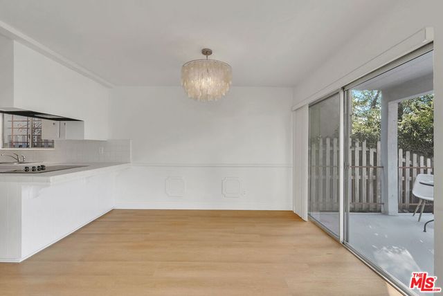 2300 Grand Canal, Venice, CA 90291