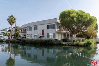 2300 Grand Canal, Venice, CA 90291