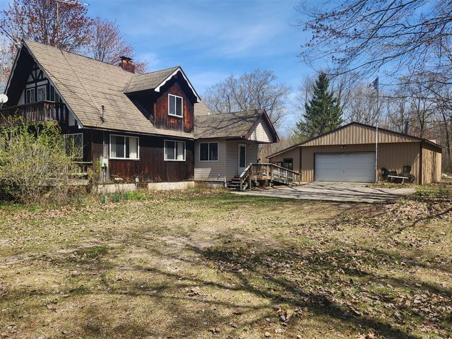 4650 Gambling Trail, Harrison, MI 48625