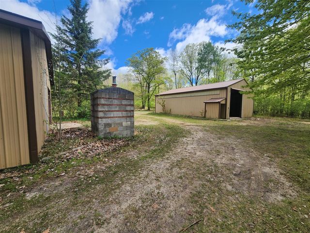 4650 Gambling Trail, Harrison, MI 48625