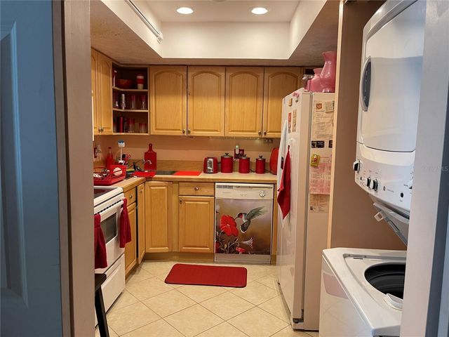 687 MIDWAY DRIVE A, Ocala, FL 34472