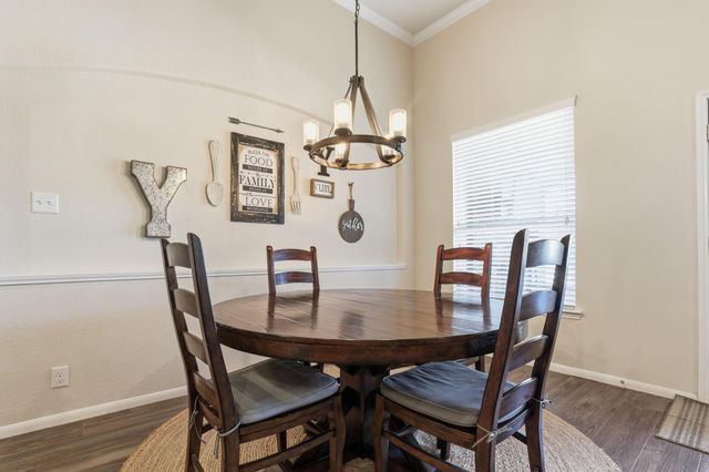 4115 Broadmoor Drive, Mont Belvieu, TX 77523