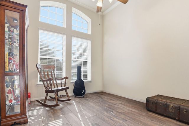 4115 Broadmoor Drive, Mont Belvieu, TX 77523