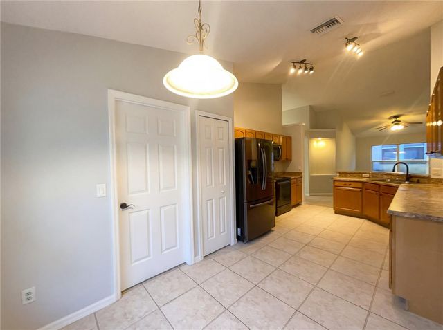 1148 GREENLEY AVENUE, Groveland, FL 34736