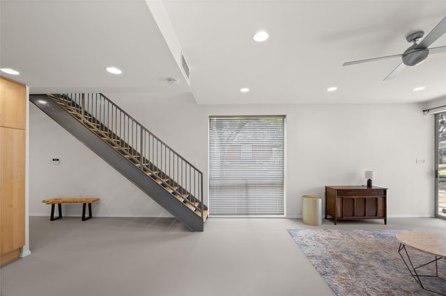 1305 Chestnut Ave, Austin, TX 78702