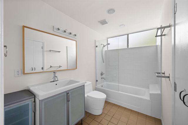 1305 Chestnut Ave, Austin, TX 78702
