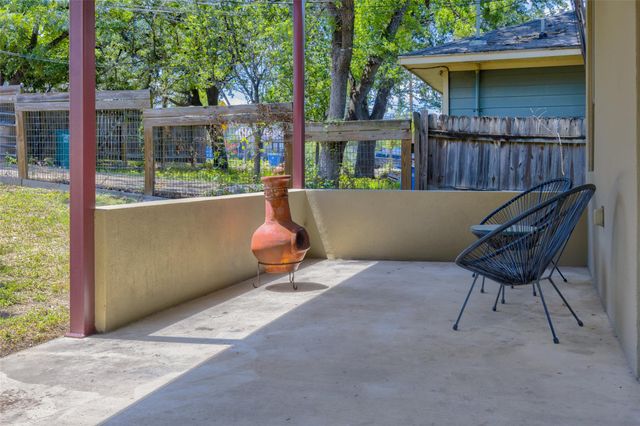 1305 Chestnut Ave, Austin, TX 78702