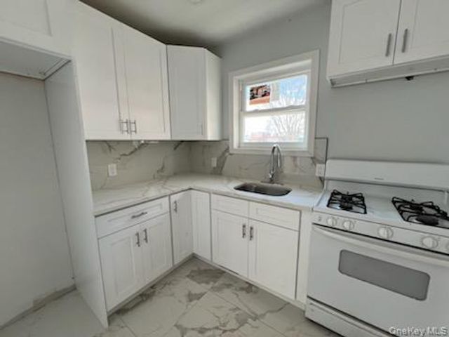 21 Randall Avenue, Lynbrook, NY 11563