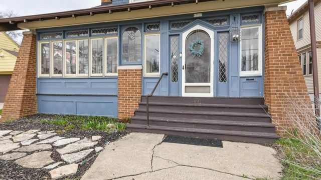 1717 N 47th STREET, Milwaukee, WI 53208