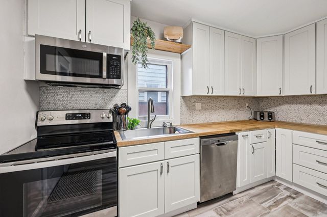 1259 Hewitt Avenue, Saint Paul, MN 55104
