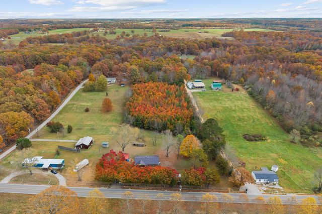 948 N Brace Rd, Summertown, TN 38483