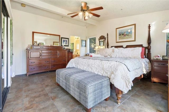 13691 gavina 463, Sylmar, CA 91342