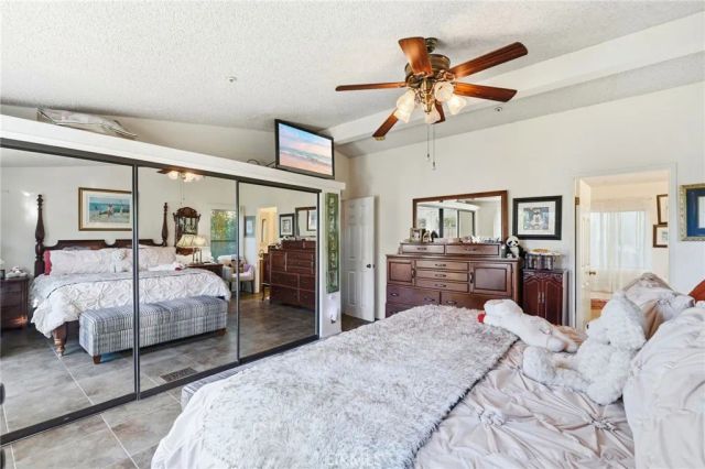 13691 gavina 463, Sylmar, CA 91342