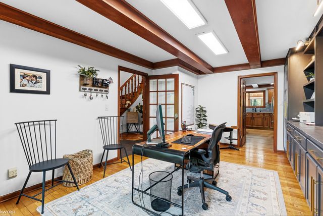 9220 Creekwood Lake Trail, Grand Blanc, MI 48439