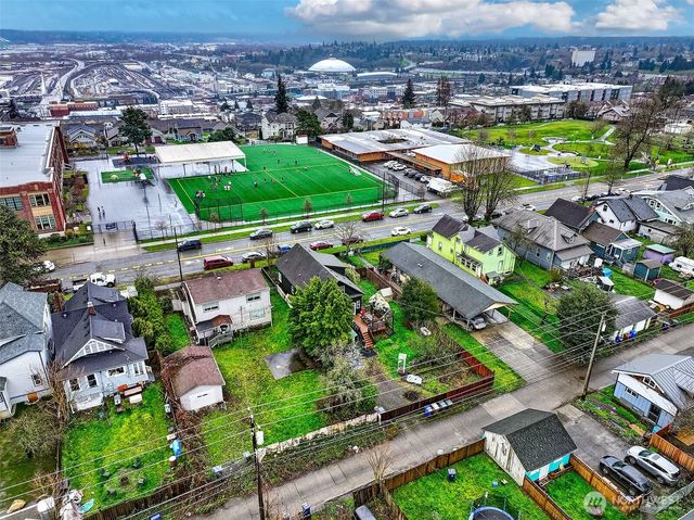 2120 S J Street, Tacoma, WA 98405