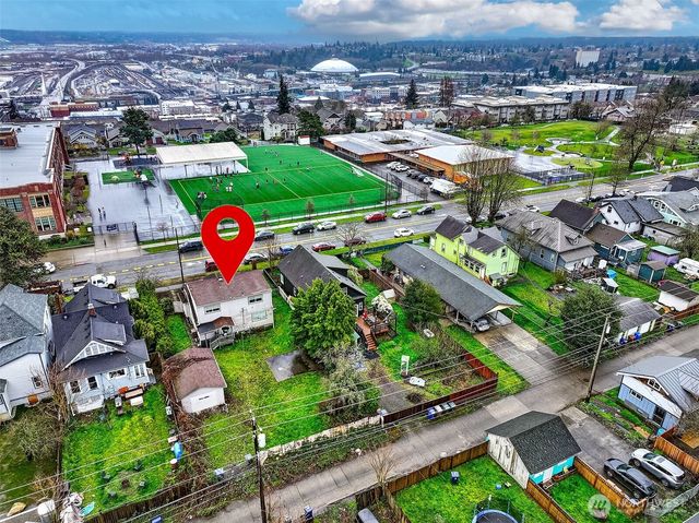 2120 S J Street, Tacoma, WA 98405