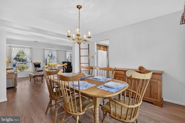 46 MANCHESTER RD, Mount Holly, NJ 08060