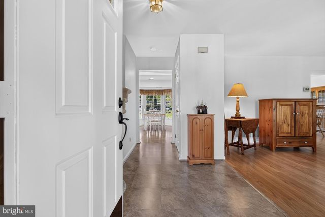 46 MANCHESTER RD, Mount Holly, NJ 08060