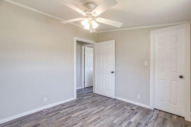 178 Valley Lake Lane, Springtown, TX 76082