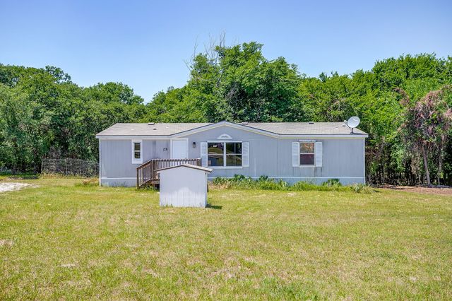 178 Valley Lake Lane, Springtown, TX 76082