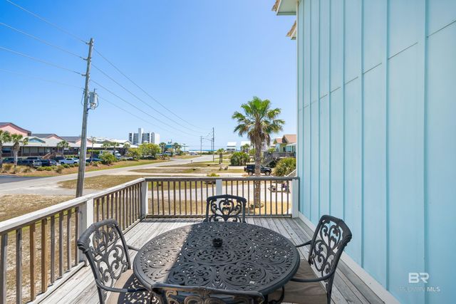 1201 W Lagoon Avenue, Gulf Shores, AL 36542