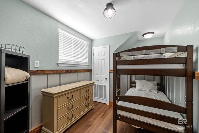 1201 W Lagoon Avenue, Gulf Shores, AL 36542