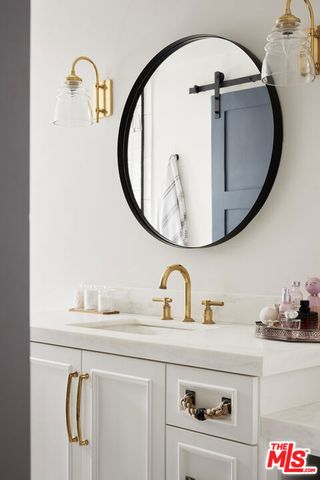 204 Pearl Avenue, Newport Beach, CA 92662