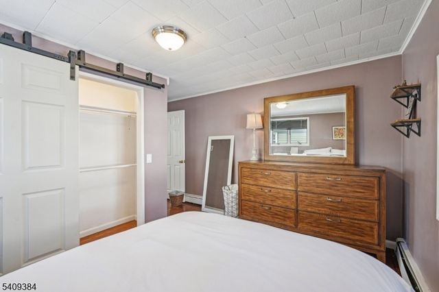 29 Roosevelt Trl, Hopatcong Boro, NJ 07843