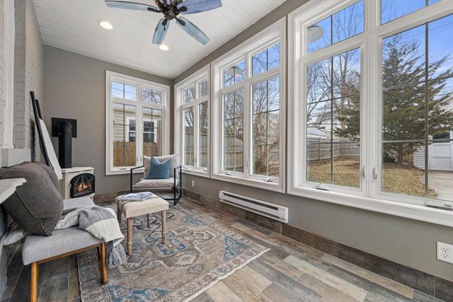 5934 N Kent AVENUE, Whitefish Bay, WI 53217