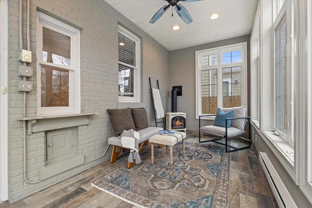 5934 N Kent AVENUE, Whitefish Bay, WI 53217