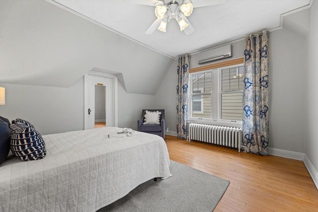 5934 N Kent AVENUE, Whitefish Bay, WI 53217