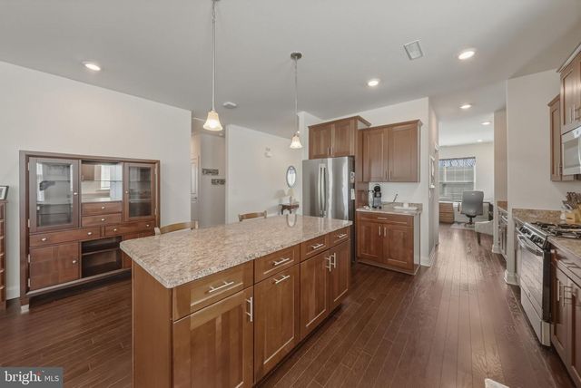40 BOARDWALK DR, Eastampton, NJ 08060