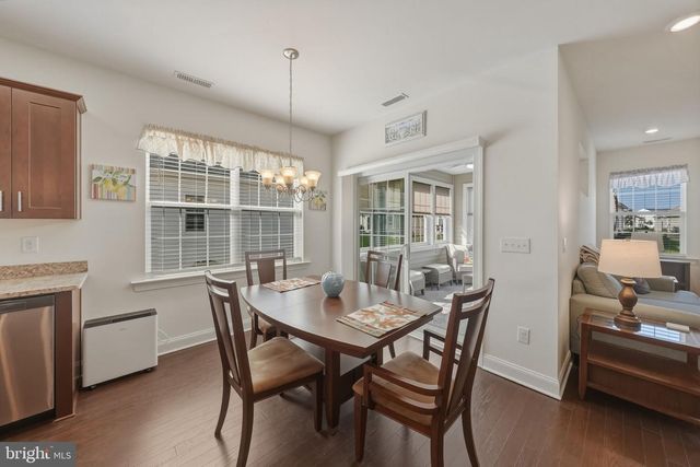 40 BOARDWALK DR, Eastampton, NJ 08060