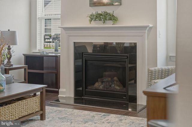 40 BOARDWALK DR, Eastampton, NJ 08060