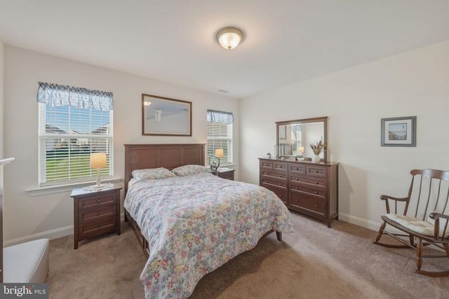40 BOARDWALK DR, Eastampton, NJ 08060
