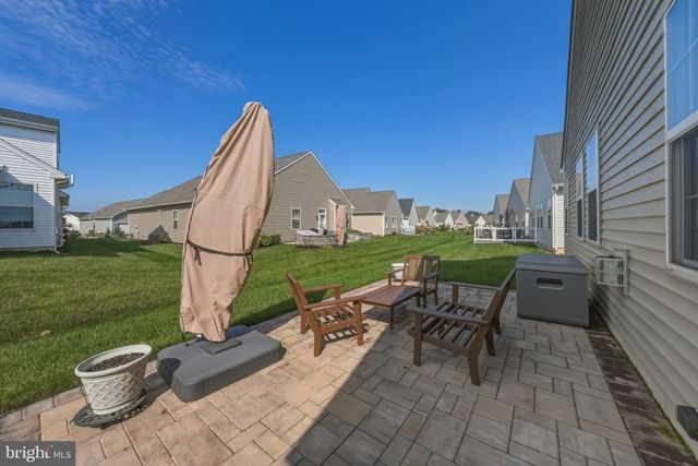 40 BOARDWALK DR, Eastampton, NJ 08060