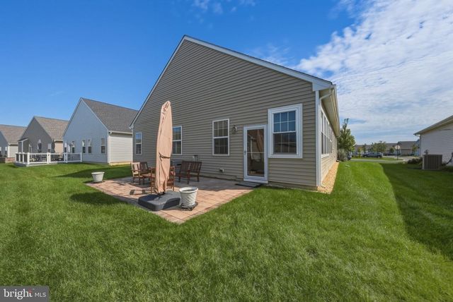 40 BOARDWALK DR, Eastampton, NJ 08060