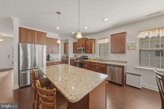 40 BOARDWALK DR, Eastampton, NJ 08060