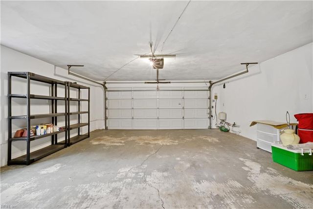 5324 Crossfield RD, Virginia Beach, VA 23464