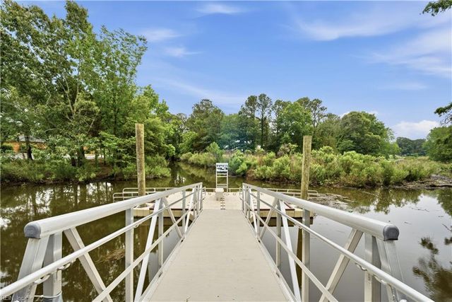 5324 Crossfield RD, Virginia Beach, VA 23464